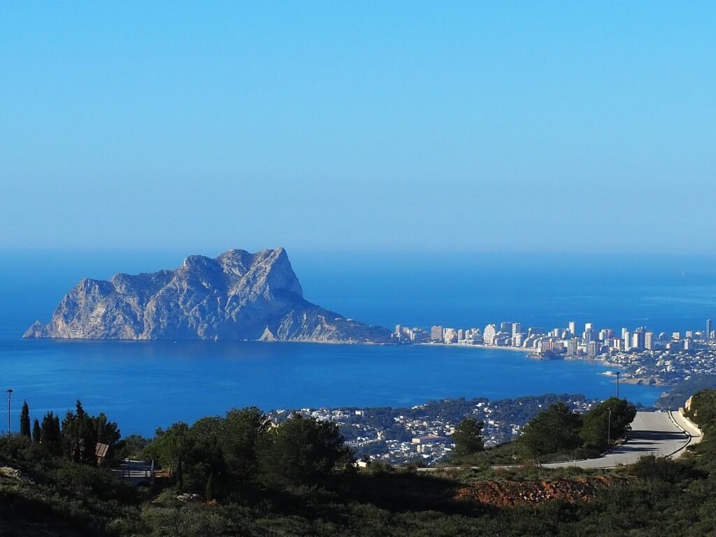La Costa Blanca Norte concentra el mayor porcentaje de compra de casas por extranjeros de toda España